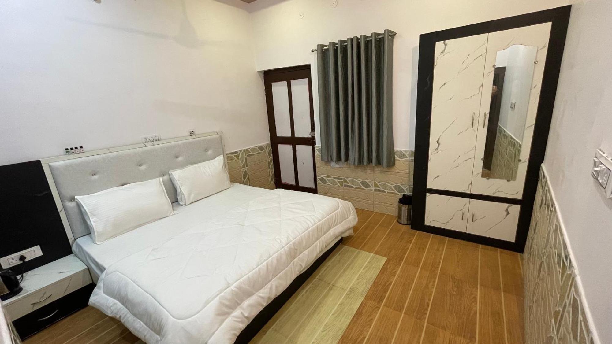 Lazy Staytion Pushkar Eksteriør billede